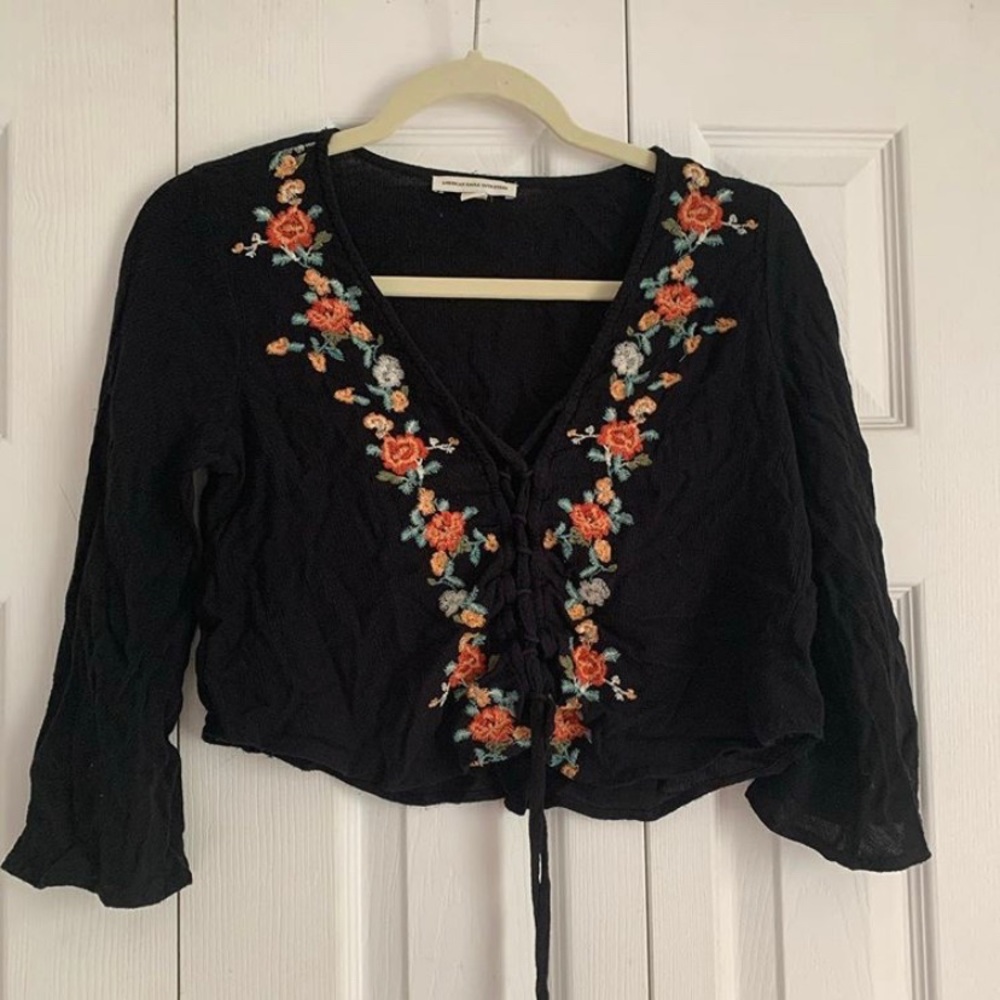 American Eagle long sleeve crop